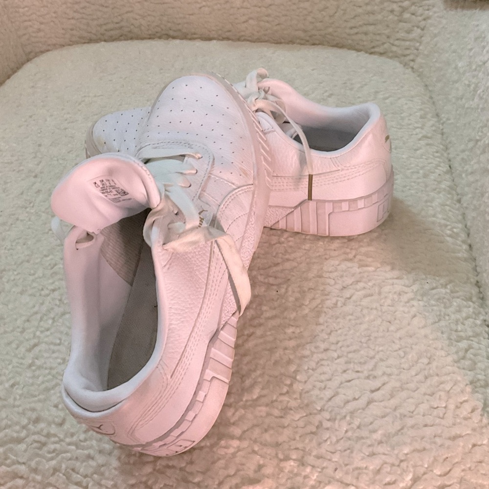 White worn puma sneakers size 8